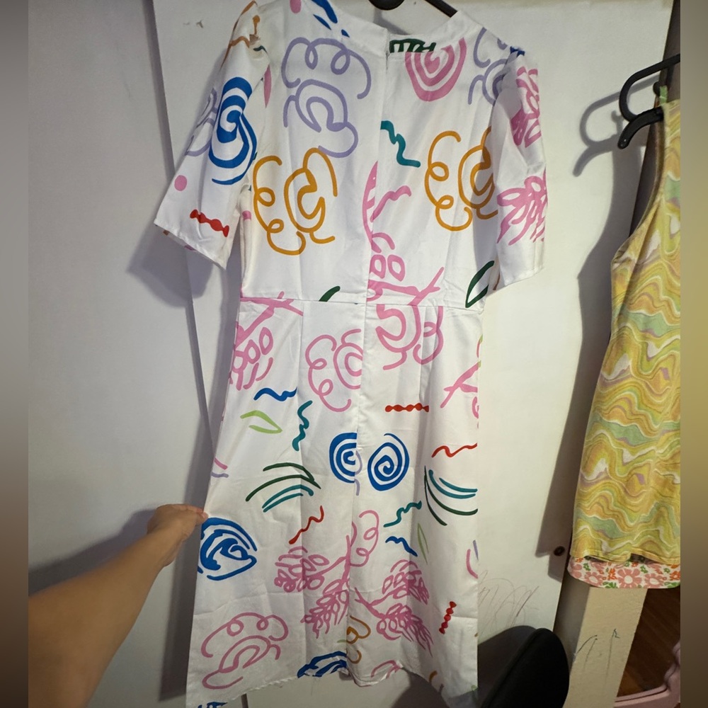 Colorful Abstract Patterned Dress - Picture 3 of 3